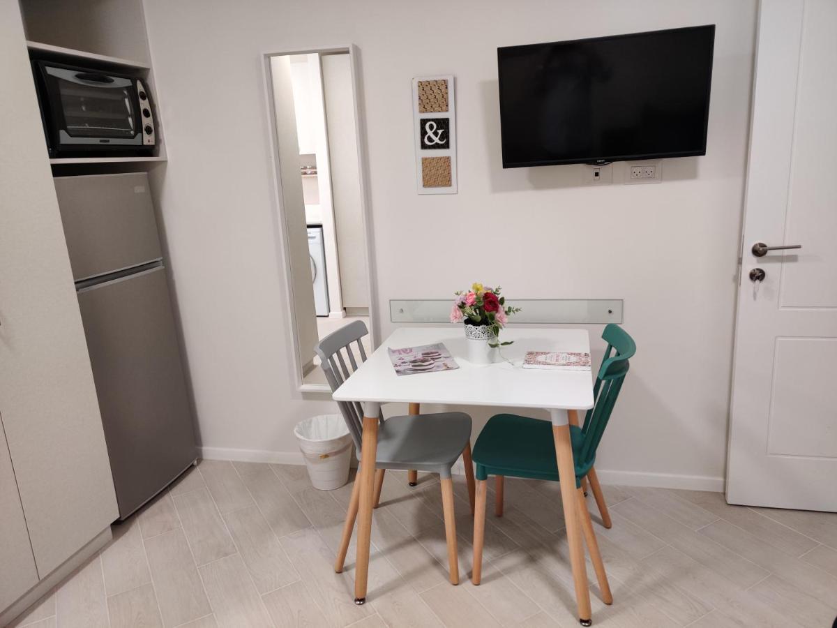 Migdal Luxury Suites Netanya J29 Экстерьер фото