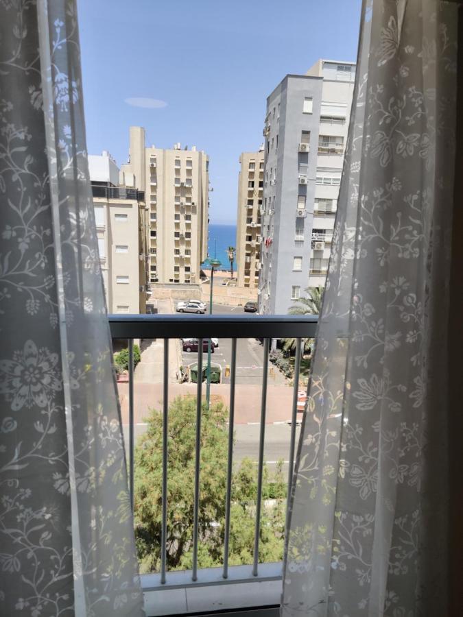 Migdal Luxury Suites Netanya J29 Экстерьер фото