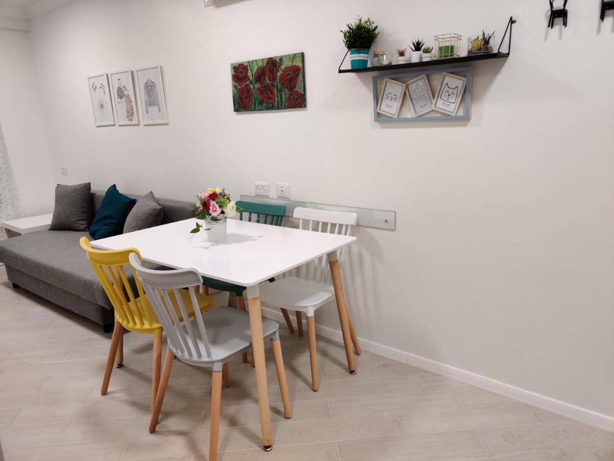 Migdal Luxury Suites Netanya J29 Экстерьер фото