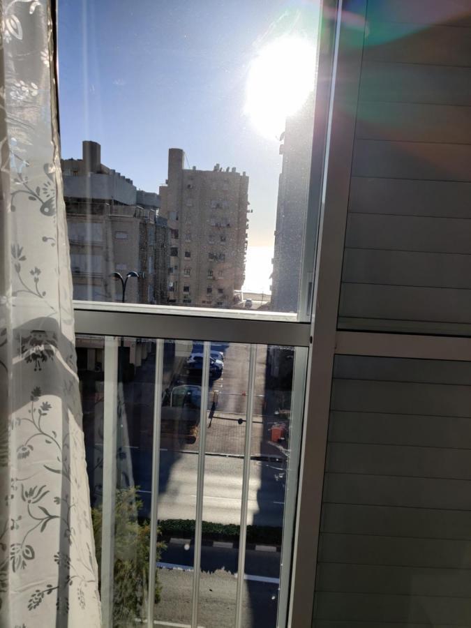 Migdal Luxury Suites Netanya J29 Экстерьер фото